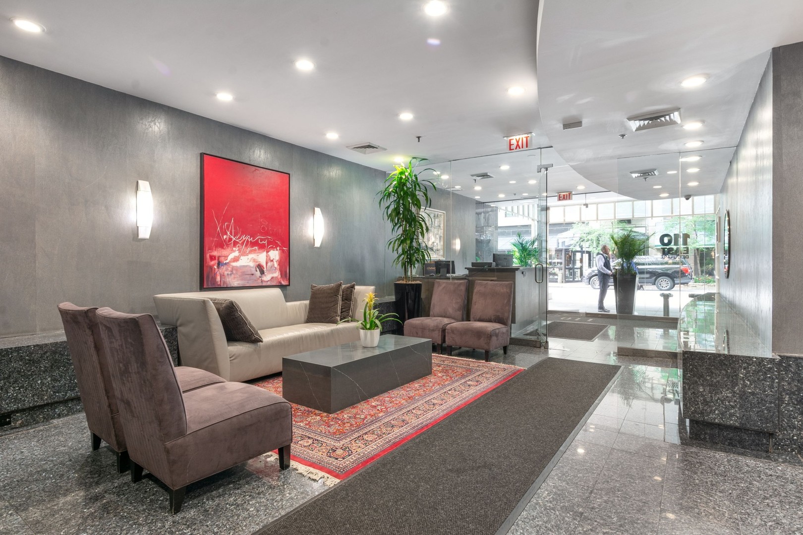 110 E Delaware Place 1702
