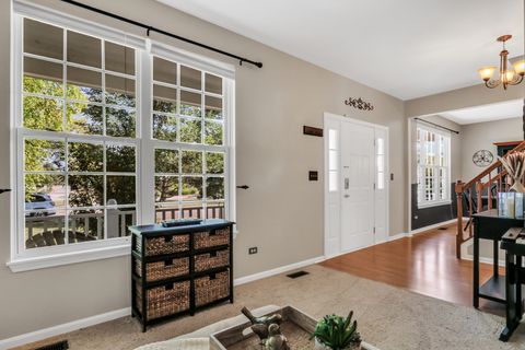 Tiny photo for 586 Harvard Court, Lindenhurst, IL 60046 (MLS # 12482629)