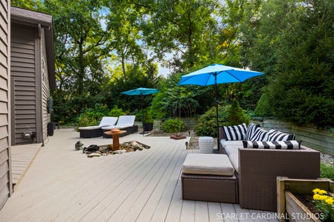 Tiny photo for 915 Knollwood Lane, West Chicago, IL 60185 (MLS # 12755763)