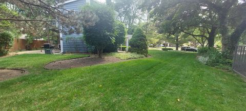 Tiny photo for 501 Hemlock Lane, Libertyville, IL 60048 (MLS # 12403922)