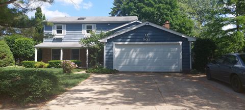 Photo of 501 Hemlock Lane, Libertyville, IL 60048 (MLS # 12403922)