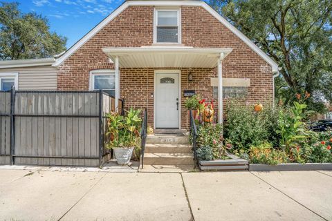 Tiny photo for 4158 W 58th Place #4158, Chicago, IL 60629 (MLS # 12491264)