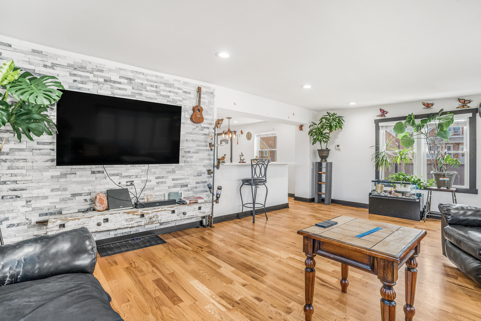 4158 W 58th Place 4158