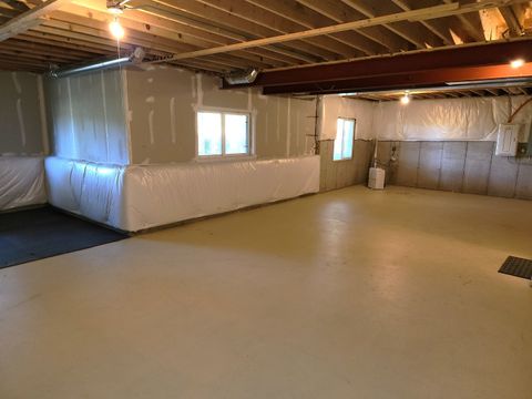 Tiny photo for 824 Spring Drive, Lindenhurst, IL 60046 (MLS # 12556700)