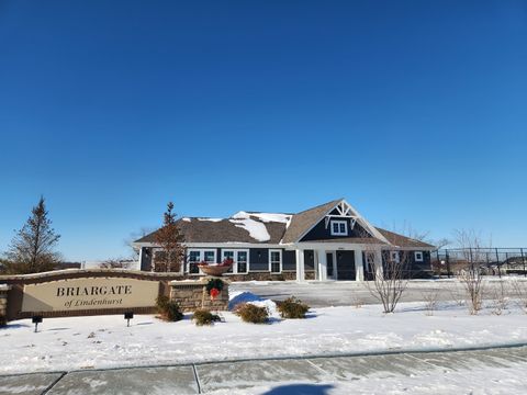 Tiny photo for 824 Spring Drive, Lindenhurst, IL 60046 (MLS # 12556700)