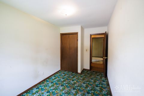 Tiny photo for 1871 S Oaklawn Drive, St. Anne, IL 60964 (MLS # 12715522)
