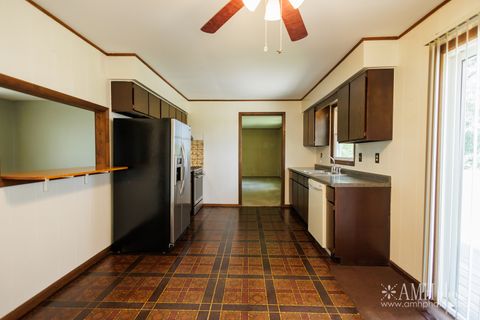 Tiny photo for 1871 S Oaklawn Drive, St. Anne, IL 60964 (MLS # 12715522)