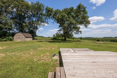 Tiny photo for 1871 S Oaklawn Drive, St. Anne, IL 60964 (MLS # 12715522)