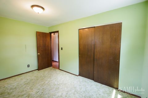Tiny photo for 1871 S Oaklawn Drive, St. Anne, IL 60964 (MLS # 12715522)