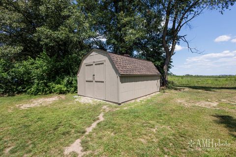 Tiny photo for 1871 S Oaklawn Drive, St. Anne, IL 60964 (MLS # 12715522)