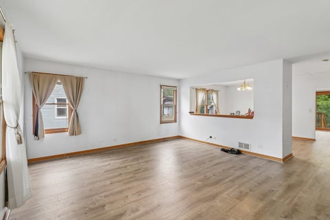 Tiny photo for 626 Pleasure Drive, Mundelein, IL 60060 (MLS # 12753637)
