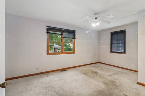 Tiny photo for 626 Pleasure Drive, Mundelein, IL 60060 (MLS # 12753637)