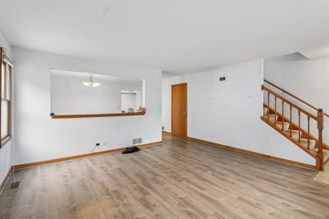 Tiny photo for 626 Pleasure Drive, Mundelein, IL 60060 (MLS # 12753637)