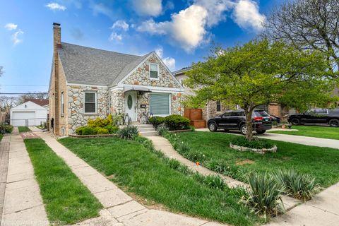 4936 N Mulligan Avenue Chicago IL 60630