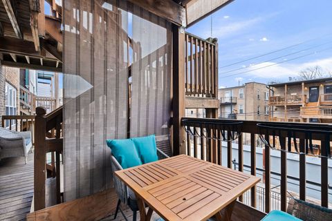 Tiny photo for 7631 N Bosworth Avenue #2S, Chicago, IL 60626 (MLS # 12569179)