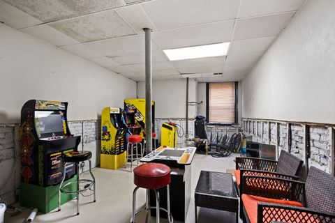 Tiny photo for 7631 N Bosworth Avenue #2S, Chicago, IL 60626 (MLS # 12569179)