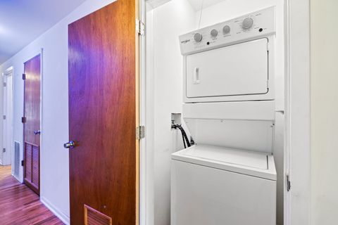 Tiny photo for 7631 N Bosworth Avenue #2S, Chicago, IL 60626 (MLS # 12569179)