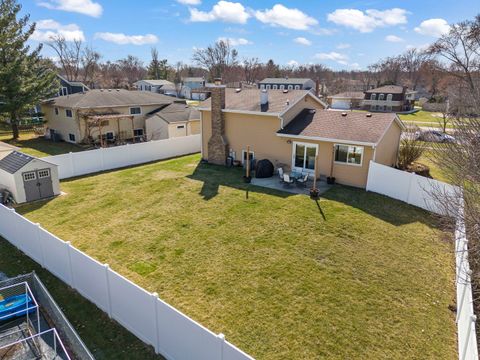 Tiny photo for 1551 Briarcliffe Boulevard, Wheaton, IL 60189 (MLS # 12588028)