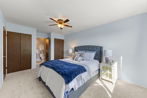 Tiny photo for 1551 Briarcliffe Boulevard, Wheaton, IL 60189 (MLS # 12588028)