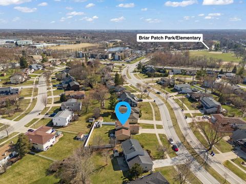 Tiny photo for 1551 Briarcliffe Boulevard, Wheaton, IL 60189 (MLS # 12588028)