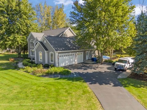 A home in St. Charles