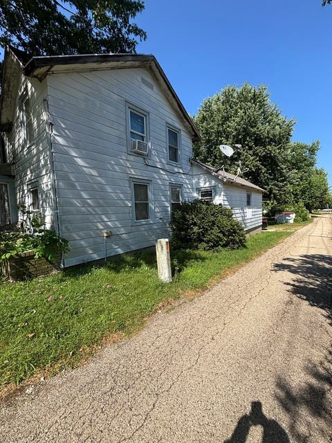 Tiny photo for 506 Paddock Avenue, Ashton, IL 61006 (MLS # 12715231)