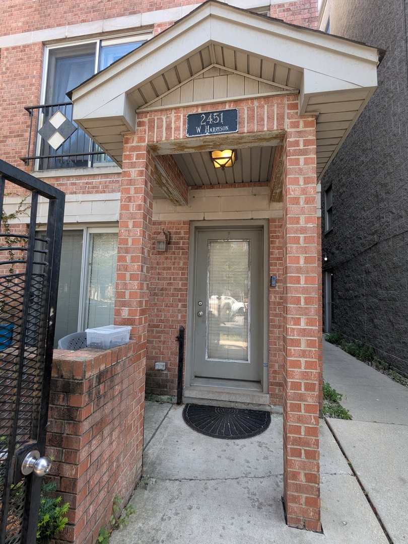 2451 W Harrison Street 3