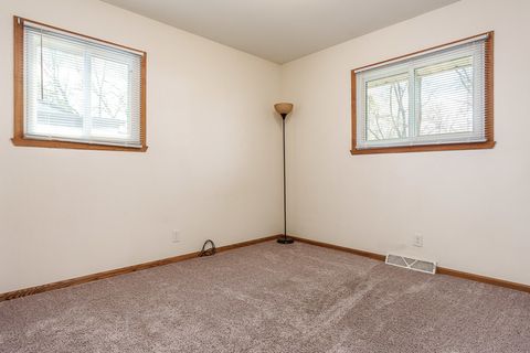 Tiny photo for 3311 HANOVER Drive, Rockford, IL 61101 (MLS # 12618496)
