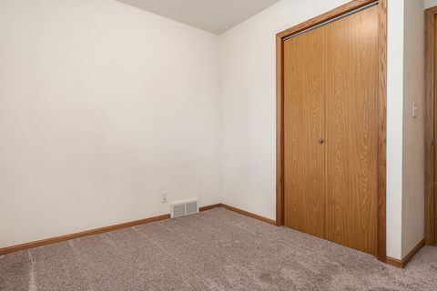 Tiny photo for 3311 HANOVER Drive, Rockford, IL 61101 (MLS # 12618496)