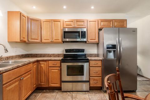 Tiny photo for 3311 HANOVER Drive, Rockford, IL 61101 (MLS # 12618496)