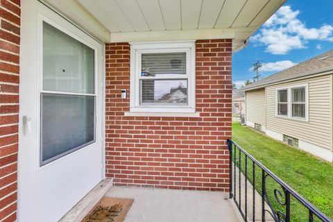 Tiny photo for 521 157TH Street, Calumet City, IL 60409 (MLS # 12490911)