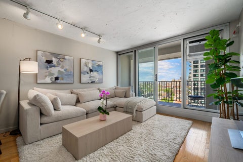 Tiny photo for 1960 N Lincoln Park West PARK #1601, Chicago, IL 60614 (MLS # 12669063)