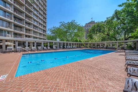 Tiny photo for 1960 N Lincoln Park West PARK #1601, Chicago, IL 60614 (MLS # 12669063)