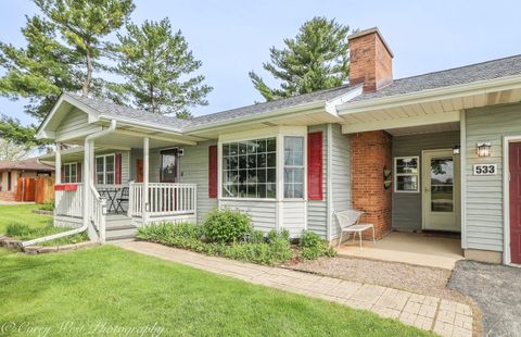 Tiny photo for 533 Bethany Road, Sycamore, IL 60178 (MLS # 12586174)