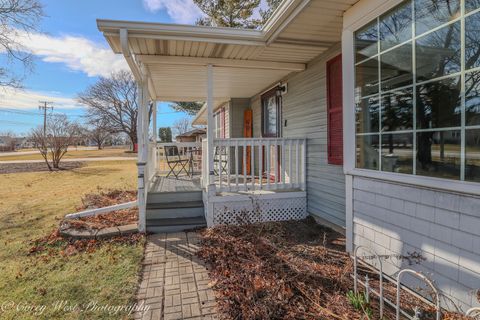 Tiny photo for 533 Bethany Road, Sycamore, IL 60178 (MLS # 12586174)