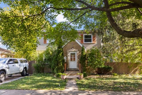 Tiny photo for 9047 S 50th Avenue, Oak Lawn, IL 60453 (MLS # 12494662)