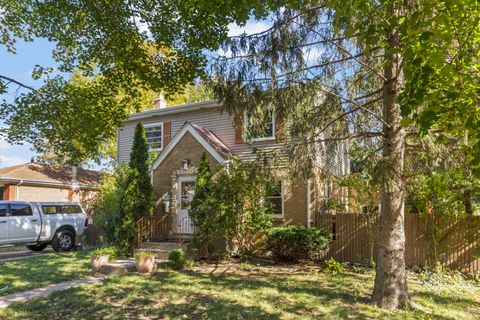 Tiny photo for 9047 S 50th Avenue, Oak Lawn, IL 60453 (MLS # 12494662)