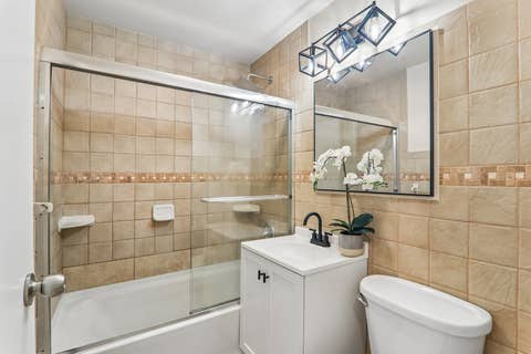 Tiny photo for 812 N Lincoln Street, Addison, IL 60101 (MLS # 12729366)