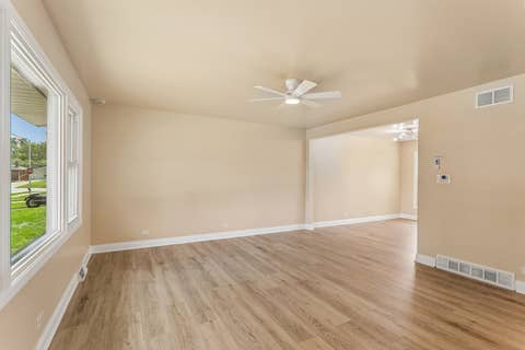 Tiny photo for 812 N Lincoln Street, Addison, IL 60101 (MLS # 12729366)