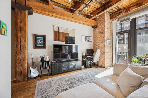 Tiny photo for 625 W Jackson Boulevard #206, Chicago, IL 60661 (MLS # 12494116)