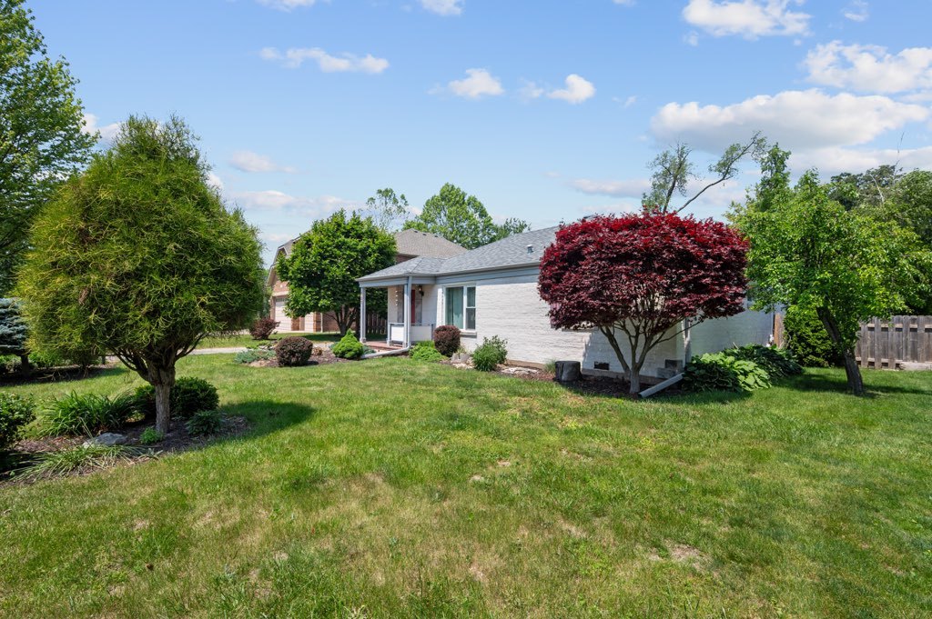 620 W ORIOLE Lane