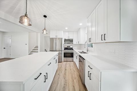 Tiny photo for 22W633 Burr Oak Drive, Glen Ellyn, IL 60137 (MLS # 12510547)