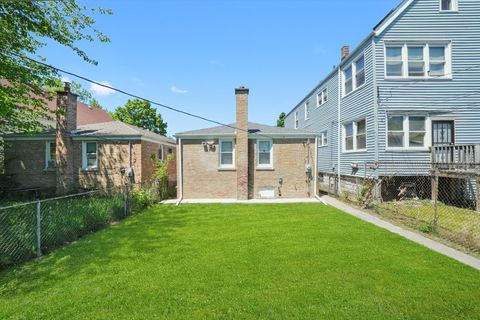 Tiny photo for 1467 W 73rd Street, Chicago, IL 60636 (MLS # 12437346)