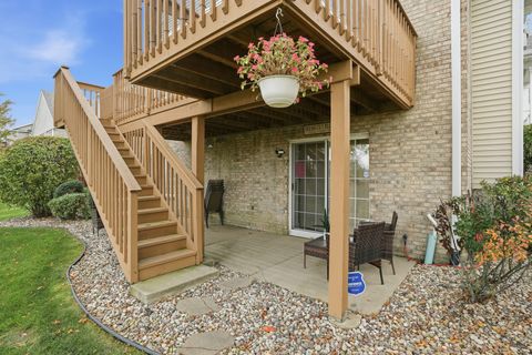 Tiny photo for 11636 Lake Shore Drive, Orland Park, IL 60467 (MLS # 12504469)