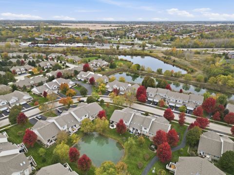 Tiny photo for 11636 Lake Shore Drive, Orland Park, IL 60467 (MLS # 12504469)