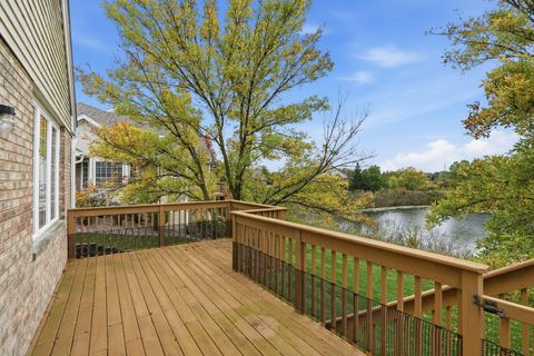 Tiny photo for 11636 Lake Shore Drive, Orland Park, IL 60467 (MLS # 12504469)