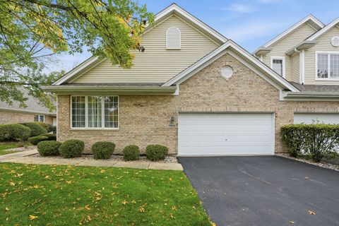 Tiny photo for 11636 Lake Shore Drive, Orland Park, IL 60467 (MLS # 12504469)