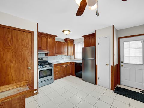 Tiny photo for 11811 S Tripp Avenue, Alsip, IL 60803 (MLS # 12529989)