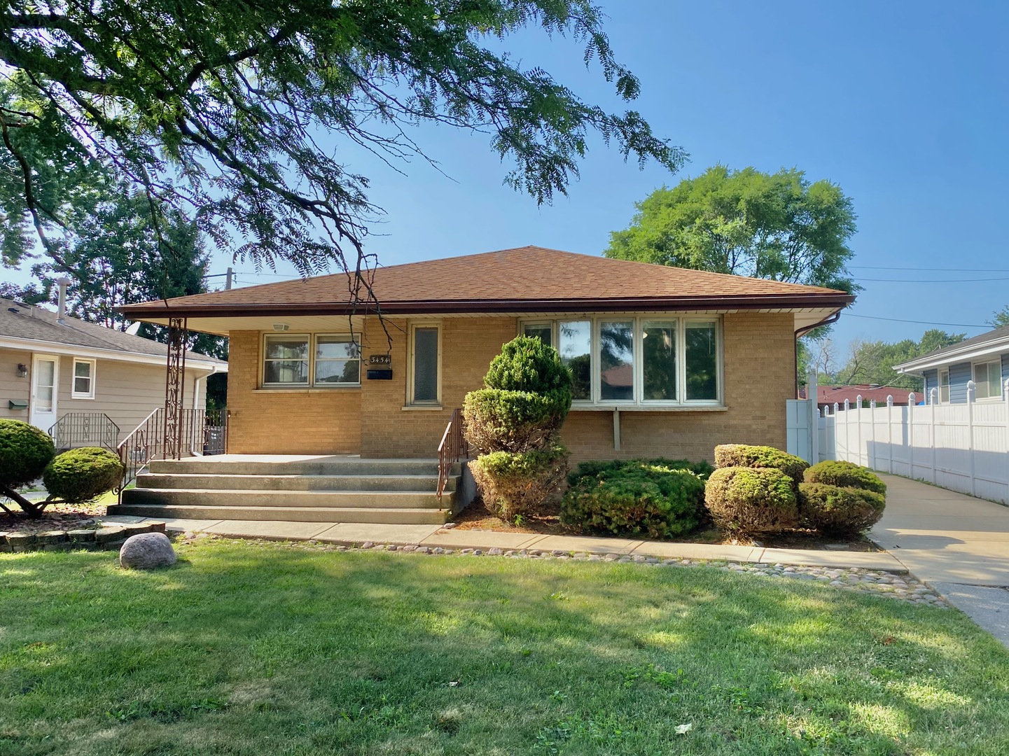 3454 E 170th Street