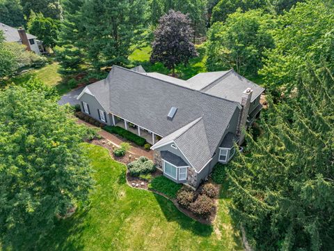 Tiny photo for 6201 N Wyndwood Drive, Crystal Lake, IL 60014 (MLS # 12446713)